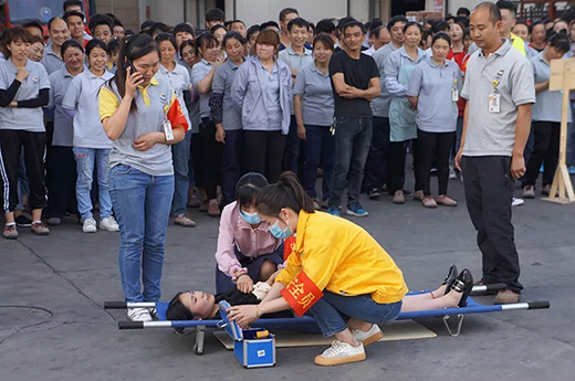 人生就是博2019年上半年消防演习现场